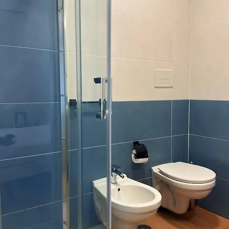 Izz Casa de hóspedes 4*